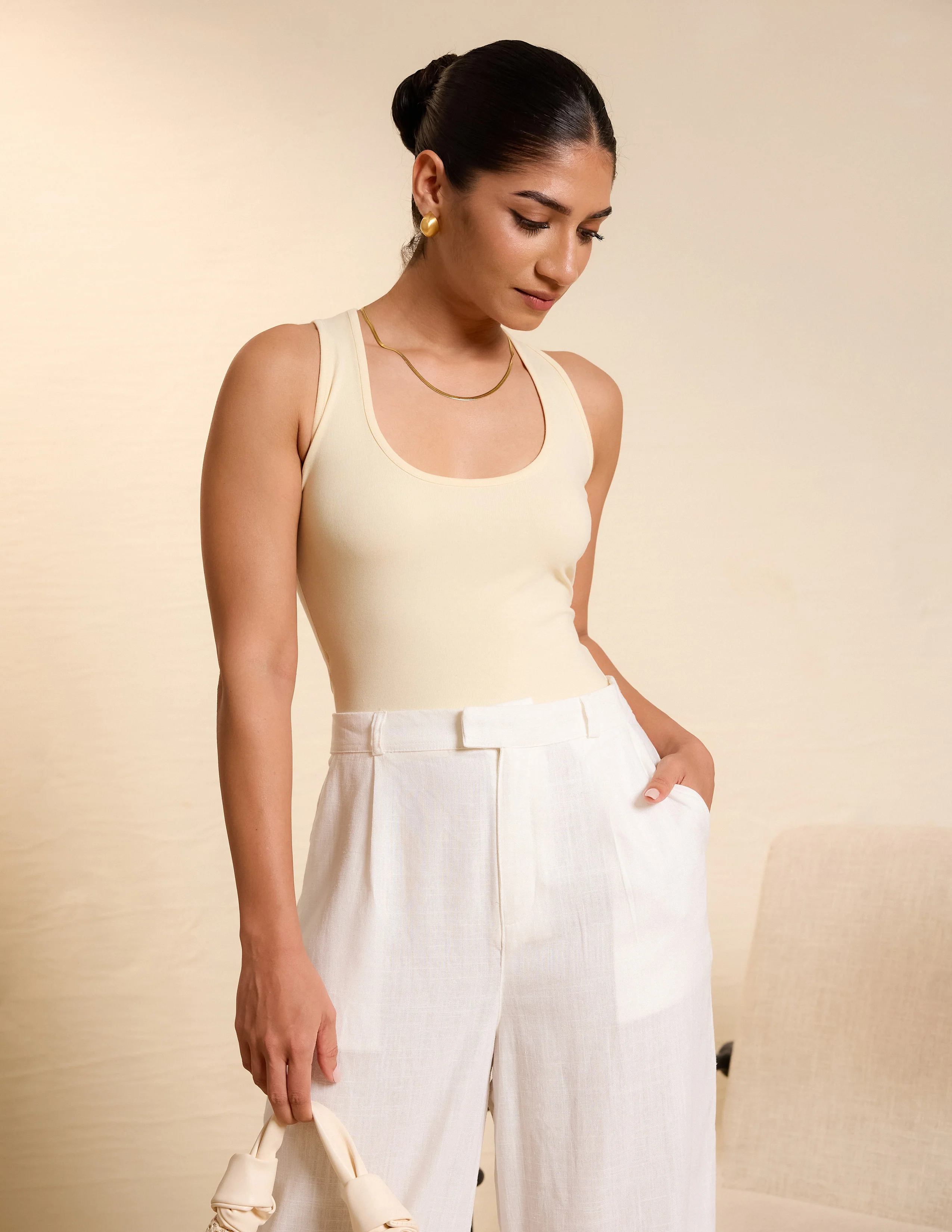 Pleat Detail Wide Leg Pant - Image 4