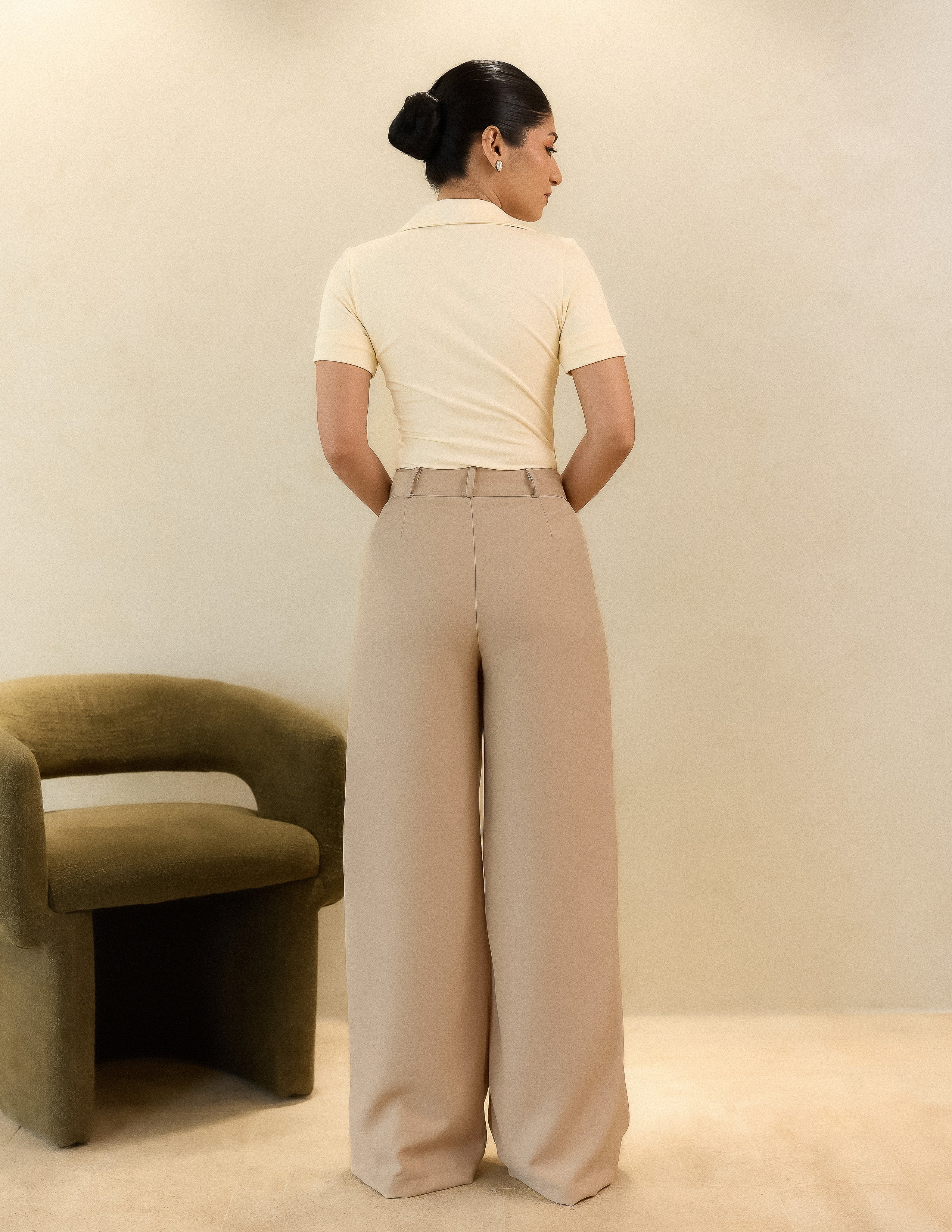 Pleat Detail Wide Leg Pant - Image 3