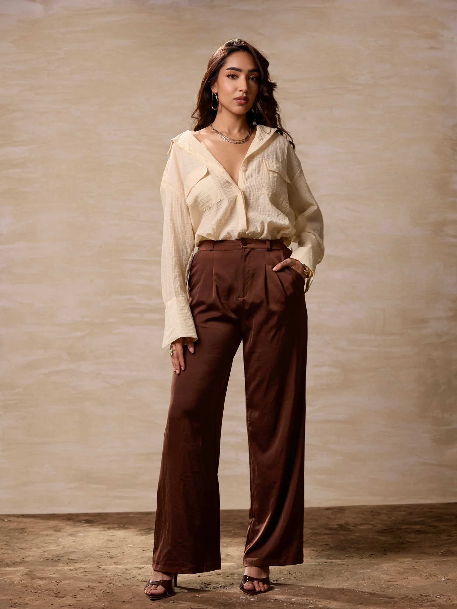 Pocket Detailed Loose Fit Top - Image 2