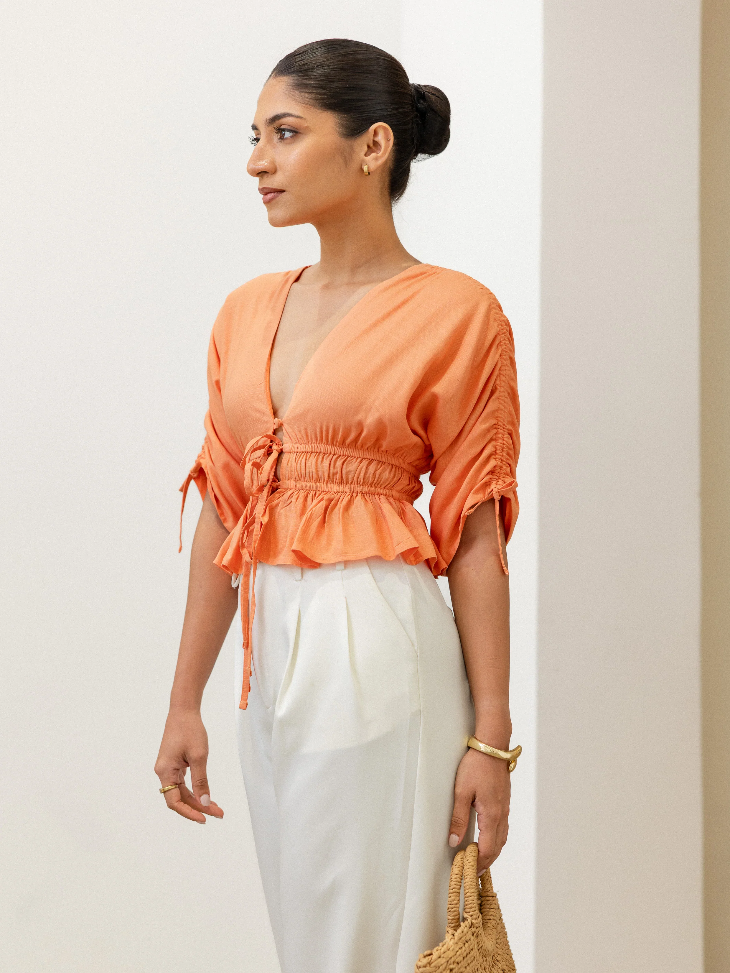 Ruched Detailed Front Tie Up Top - Image 3