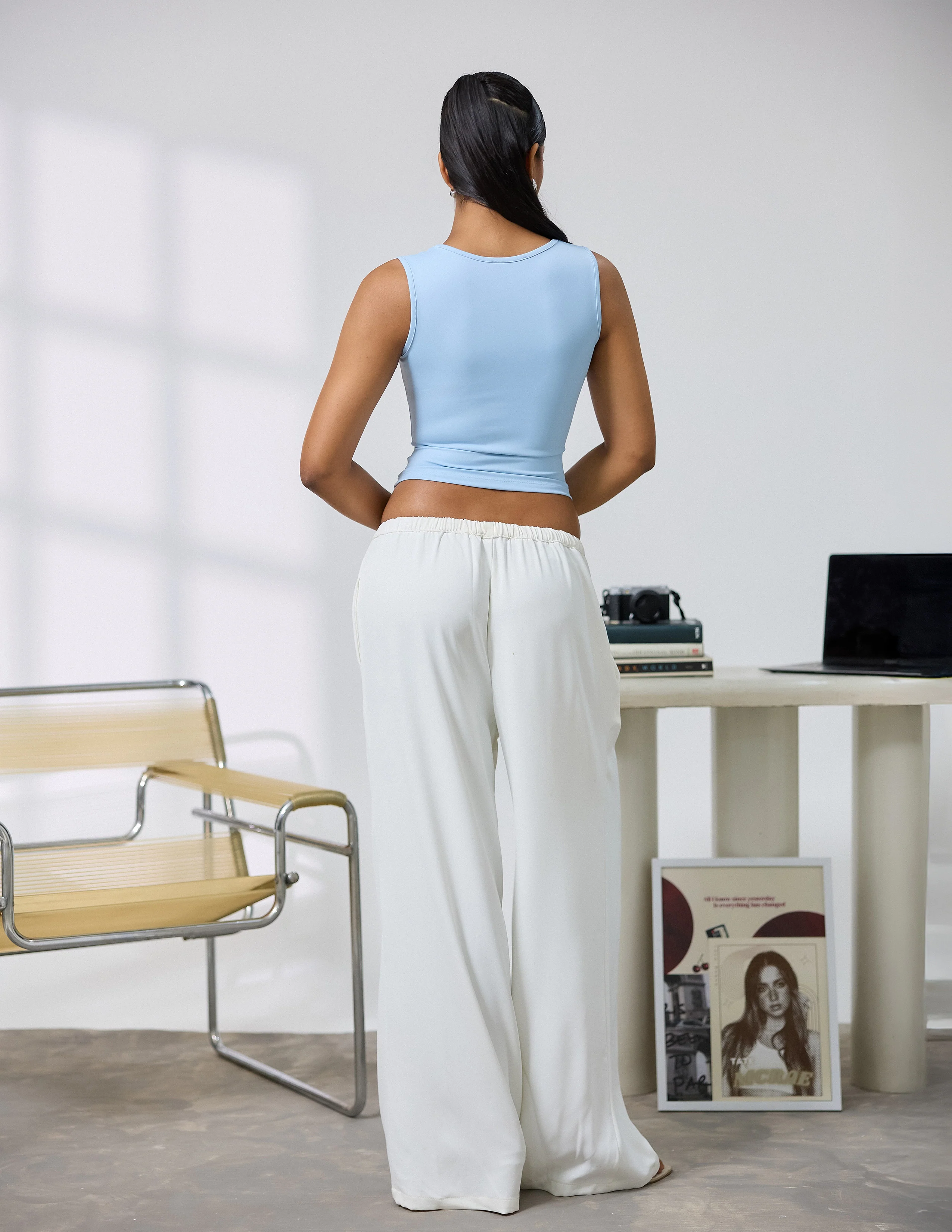 Scoop Neck Fitted Top - Image 4
