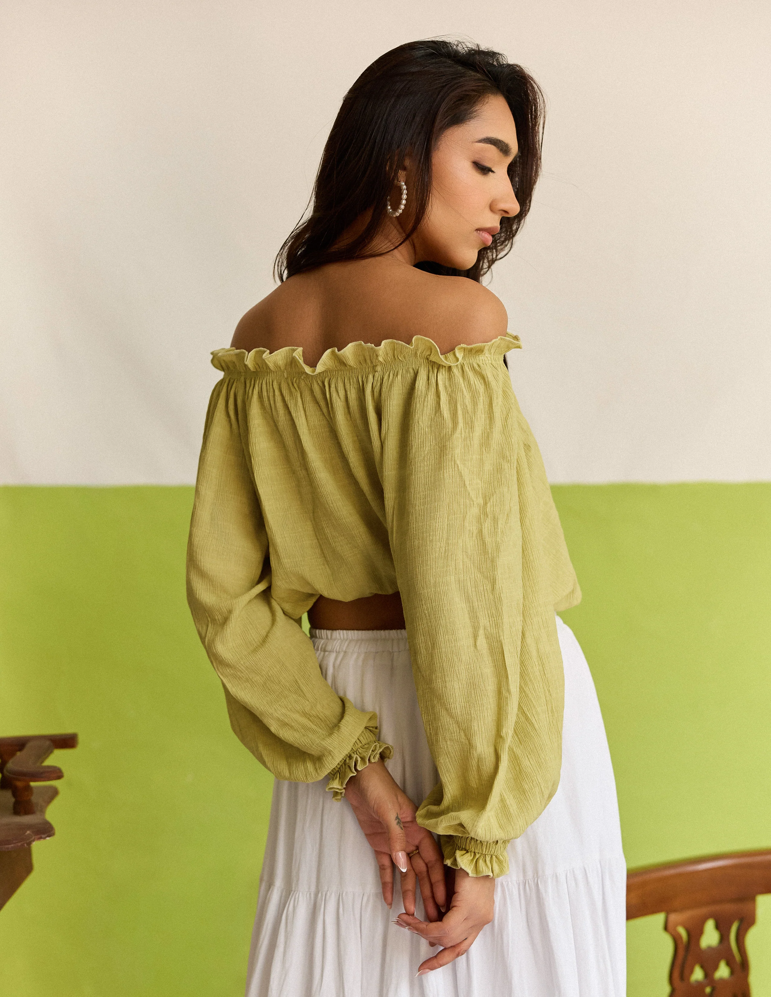 Tassel Detailed Baloon Sleeved Off Shoulder Top - Image 3
