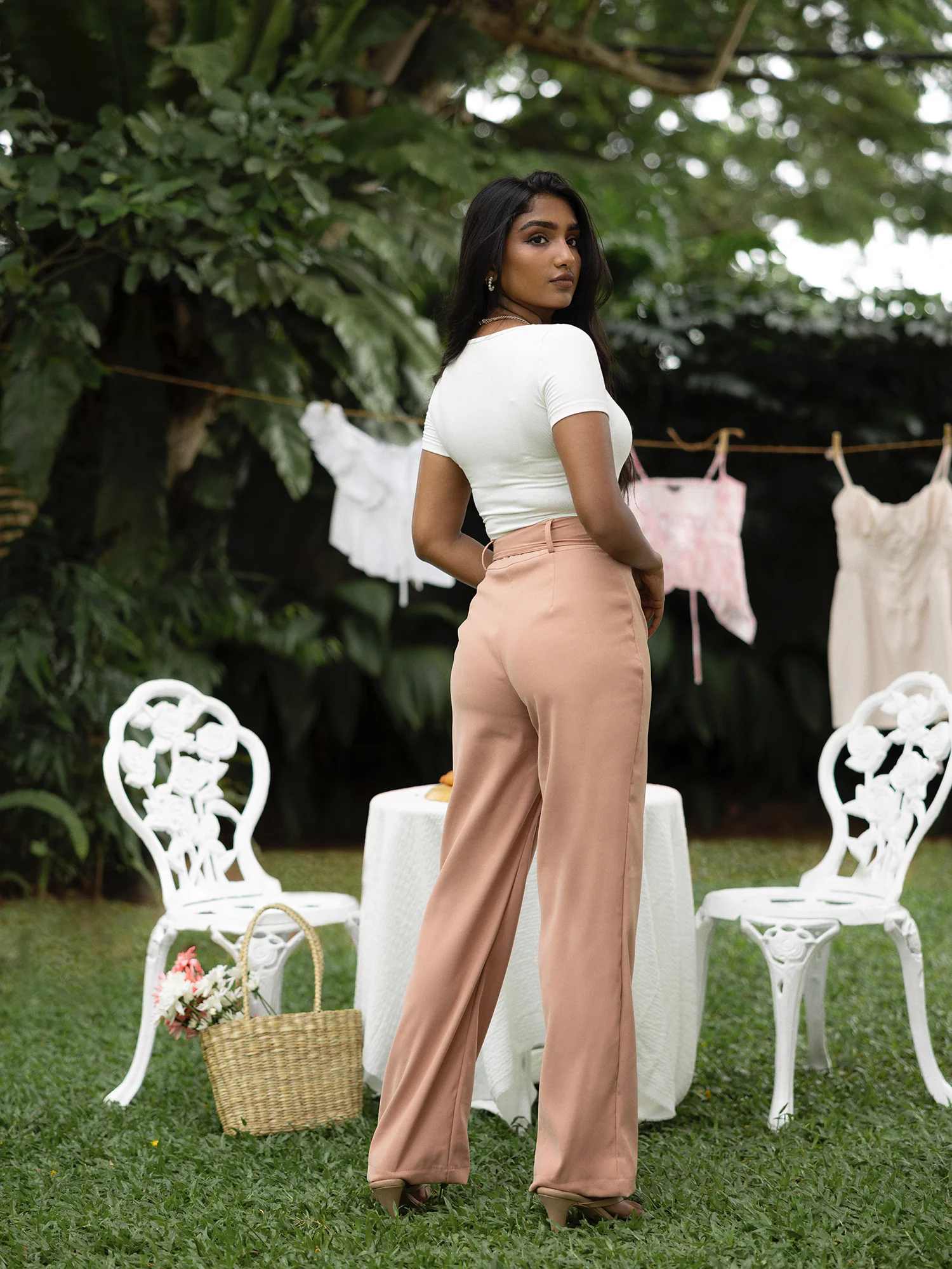 Tie Up Detailed Straight Leg Pant - Image 3